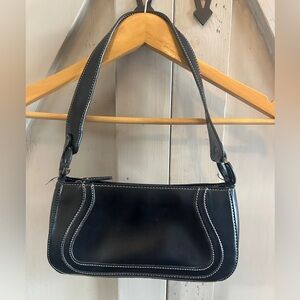 Black Y2K Shoulder Bag – Faux Leather Contrast Stitching